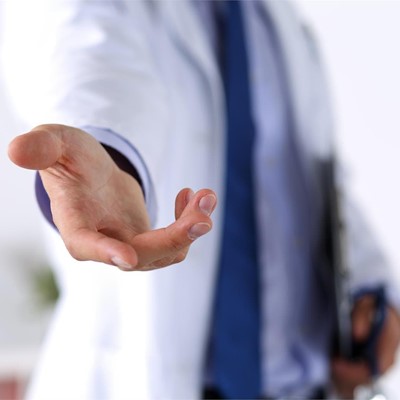 ¿Con qué frecuencia debo acudir al urólogo?